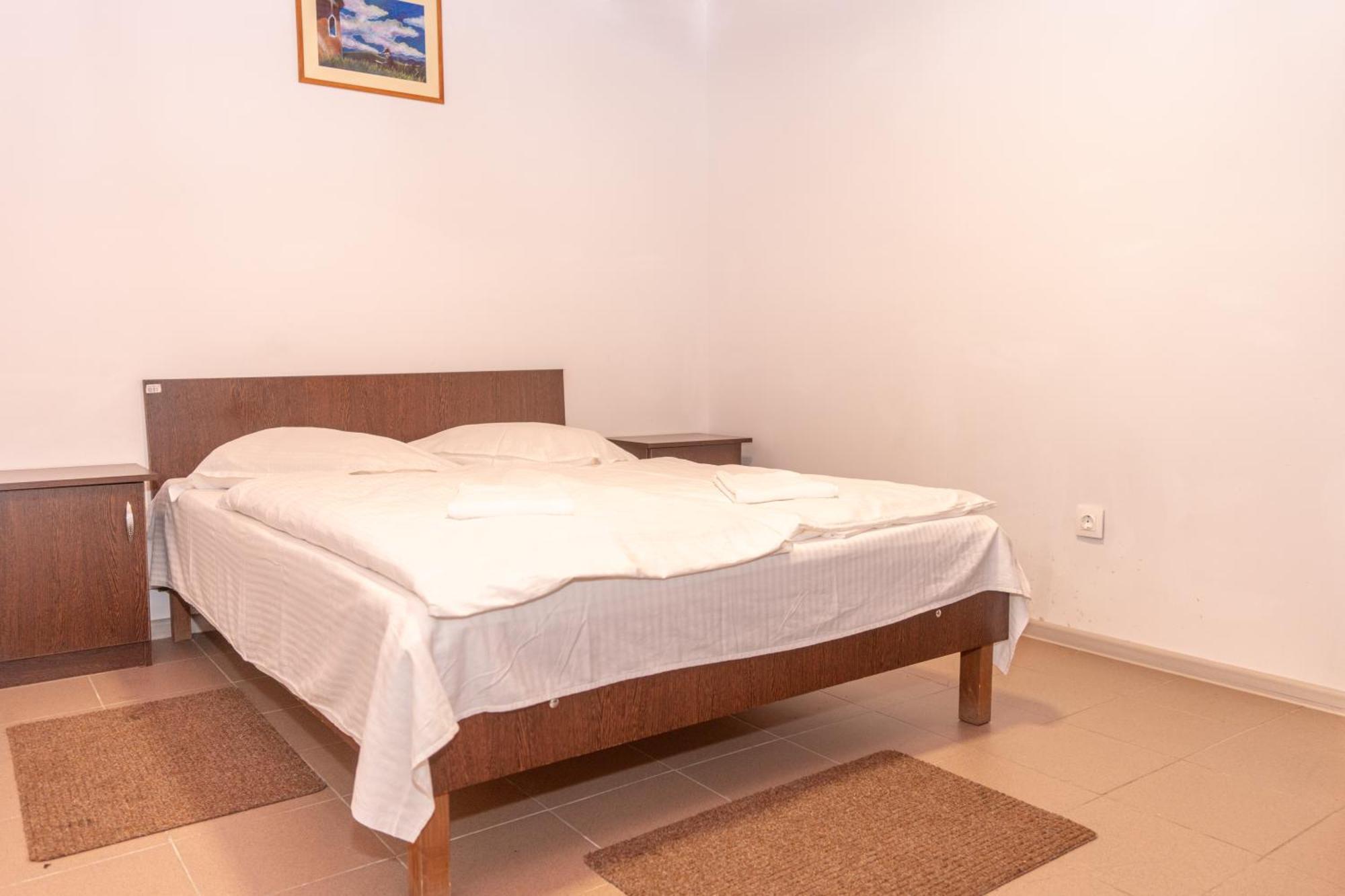 Vila Bradul Лаку Рошу Екстериор снимка